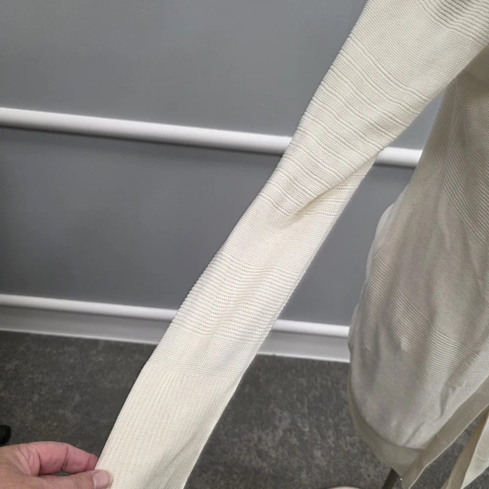 Elle Cream Ruffle Trim Cardigan - Picture 4 of 9